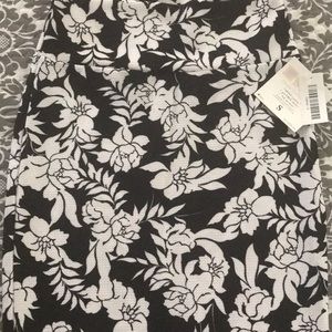 Lularoe NWT Cassie